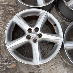 トヨタカルディナ　17インチ　純正ホイールの画像