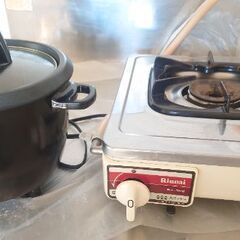 ラタンテーブルの画像