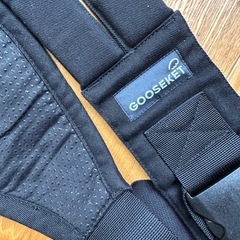 《美品》グスケット　抱っこひも　黒　の画像