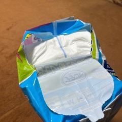 介護用　紙おむつ　紙パンツ(使用途中)の画像