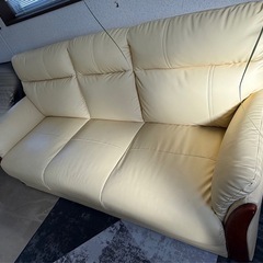 3人掛けソファの画像