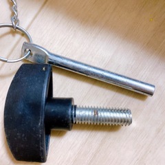 訳あり！PAスピーカースタンド 三脚スタンド 取付金具付き 71 cm-140の画像