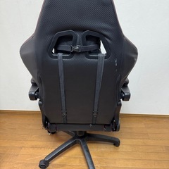 未使用　ゲーミングチェアの画像