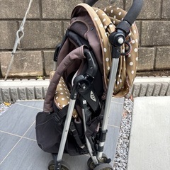 A型ベビーカーの画像
