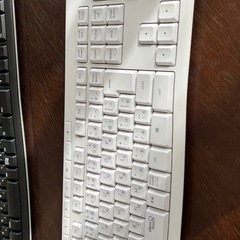ロジクールキーボード　2個の画像