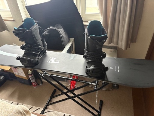 【キャンセルが出たため再出品】 スノーボード一式　RIDE・SUPER PIG  　Burton