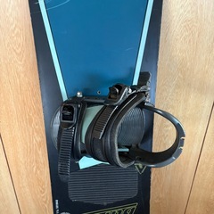Burton（バートン） Twin 47 ヴィンテージスノーボード 147cmの画像