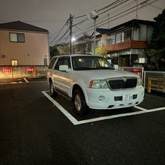 リンカーン　ナビゲーター　前期　車検有の画像