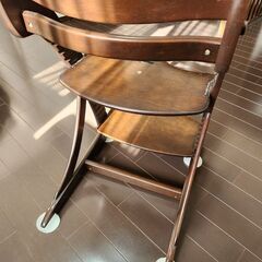 【大和屋 すくすくチェア】キッズチェアの画像