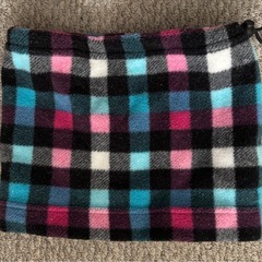 子供用　スキー用のセット　グローブ、ゴーグル、帽子、ネックウォーマーの画像