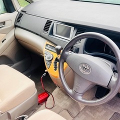 トヨタ ISIS 2004の画像