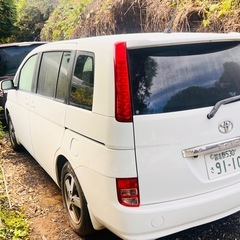 トヨタ ISIS 2004の画像