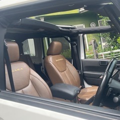 ジープ・ラングラーアンリミテッド サハラ　本革の画像