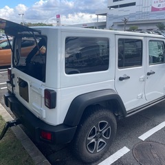 ジープ・ラングラーアンリミテッド サハラ　本革の画像