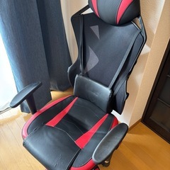 ゲーミングチェアの画像