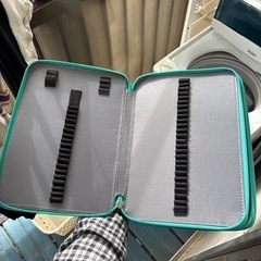 色鉛筆ケースの画像