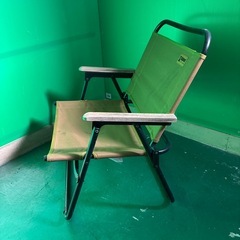 Alpine DESIGN チェアの画像