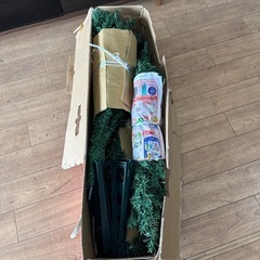 クリスマスツリー　180cm  LED付きの画像