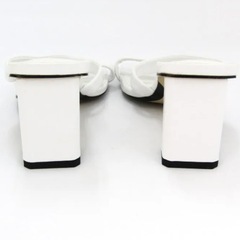 ZARA サンダルの画像