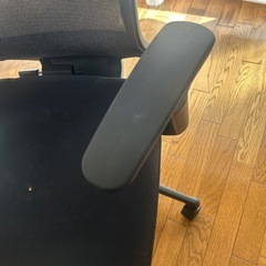 オカムラ OKAMURA エスクード オフィスチェアの画像