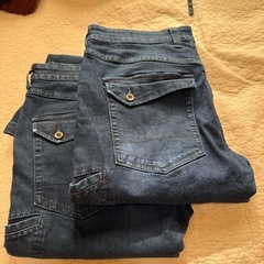 ワークマン　ジーンズ　２本まとめまとめての画像