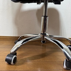 未使用　オフィスチェア　の画像