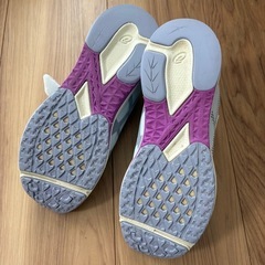 アシックス　21.5cm　の画像