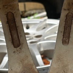 A-TEC シュナイター 17インチ PCD100 5H 7j➕48
の画像