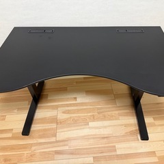 オカムラ ストライカー(STRIKER) スイフトデスク(Swift) 電動上下昇降ワークデスクの画像