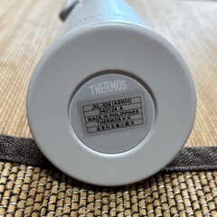 サーモスの水筒お譲りします⭐︎無料の画像