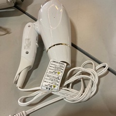 M189 
KOIZUMI マイナスイオンヘアドライヤー KHD-9802/Wの画像