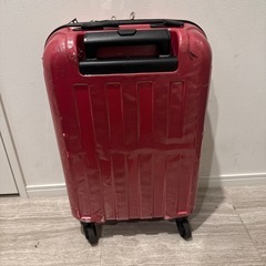 機内持ち込みスーツケースの画像