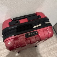 機内持ち込みスーツケースの画像