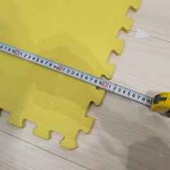 14ミリ厚のしっかりとしたジョイントマット　6枚並べたサイズは180センチ×120センチの画像