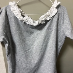 グレーフリルTシャツ　3Dプリント　試着のみの画像