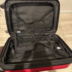 機内持ち込みスーツケースの画像