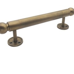 【新品】真鍮製ドアハンドル 高級取手　アンティークゴールド　オシャレ　上品　丈夫の画像