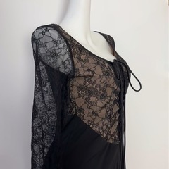 レース切り替えロングワンピース　長袖　ウエストリボン　試着のみ の画像