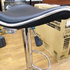 カウンターチェア 回転チェア 昇降付き 高さ調整 高さ86.5～107.5cm 椅子 イス ブラック 黒 札幌市 厚別区の画像