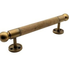 【新品】真鍮と天然木製 ドアハンドル 取っ手 アンティーク調 オシャレ　上品の画像