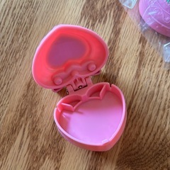 何か買ってくださった方に１つプレゼント！ブレスレットウォッチケース　キミとアイドルプリキュアの画像