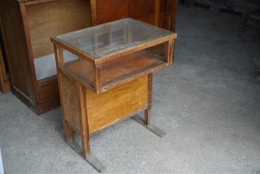 【古道具・古家具】ショーケース付きデスク