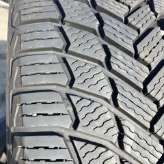 ⭐︎お値引き中【225/45R18】ミシュランスタッドレスタイヤの画像