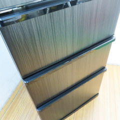 京都市内方面配達設置無料 アクア 3ドア冷蔵庫 368L 2023年製 AQR-V37NL ノンフロン・省エネ・リサイクル JL04の画像