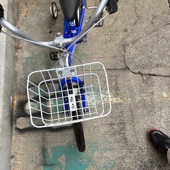 18インチ　補助輪付き自転車の画像