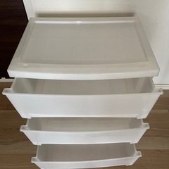 プラスティック衣装ケース 約55 x 40 x 65cmの画像