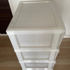 プラスティック衣装ケース 約55 x 40 x 65cmの画像