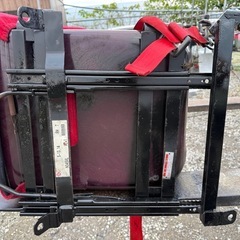 BRIDE バケットシート　レール&ベルトつき付き の画像