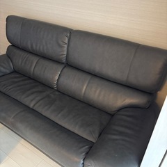 定価168000円　東京インテリア　エドワード　ソファ　3人掛けの画像