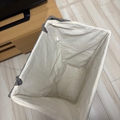 籐タイプ洗濯カゴの画像